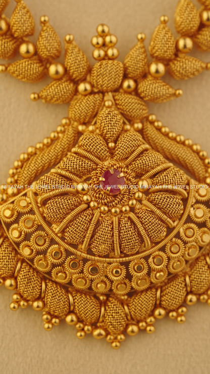 SWARNA PALLAVI COMBO - RUBY