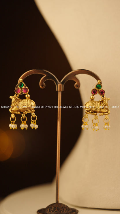 NANDHEESWARA NECKLACE - WHITE