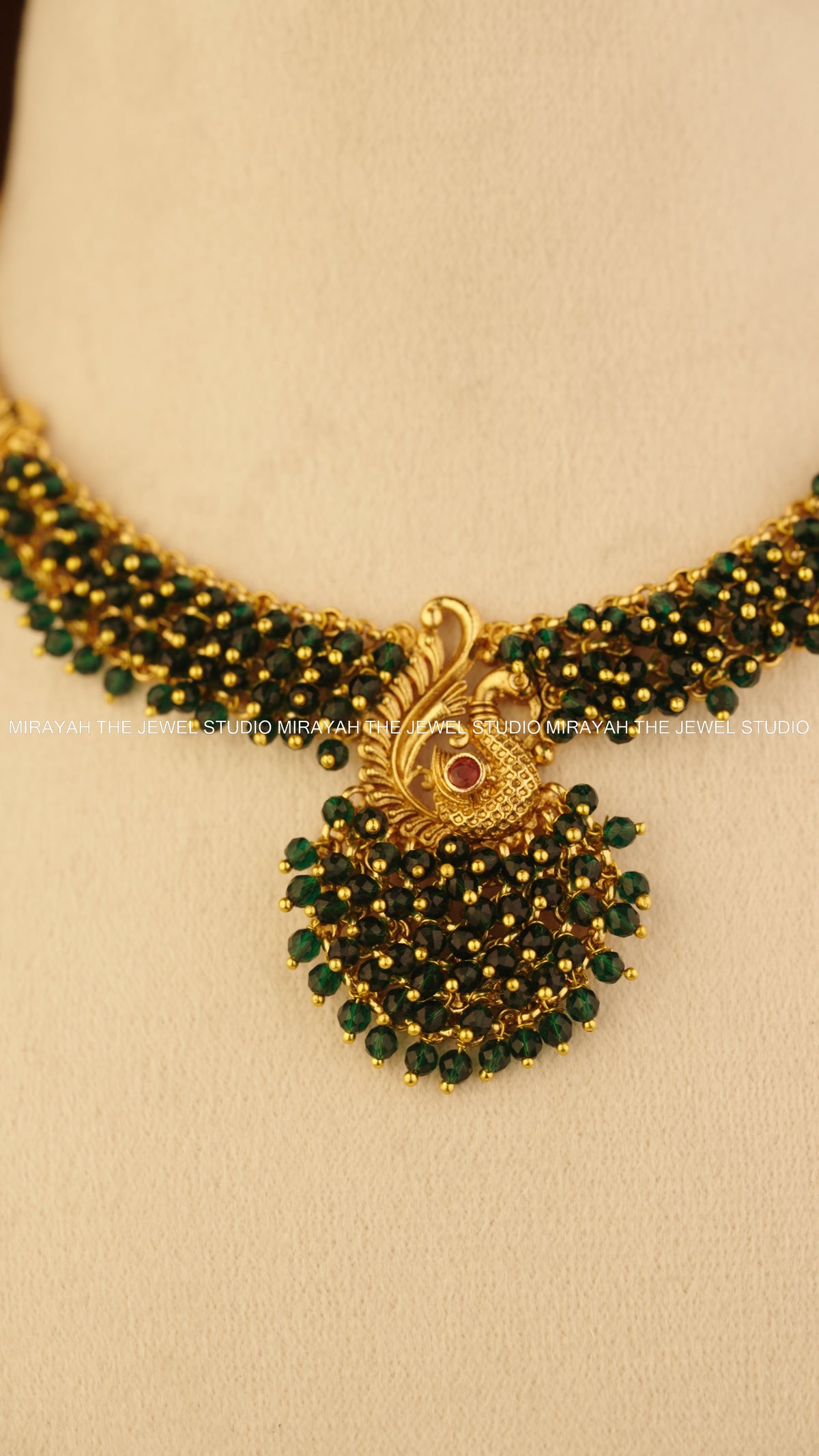 PEARL PEACOCK NECKLACE - GREEN
