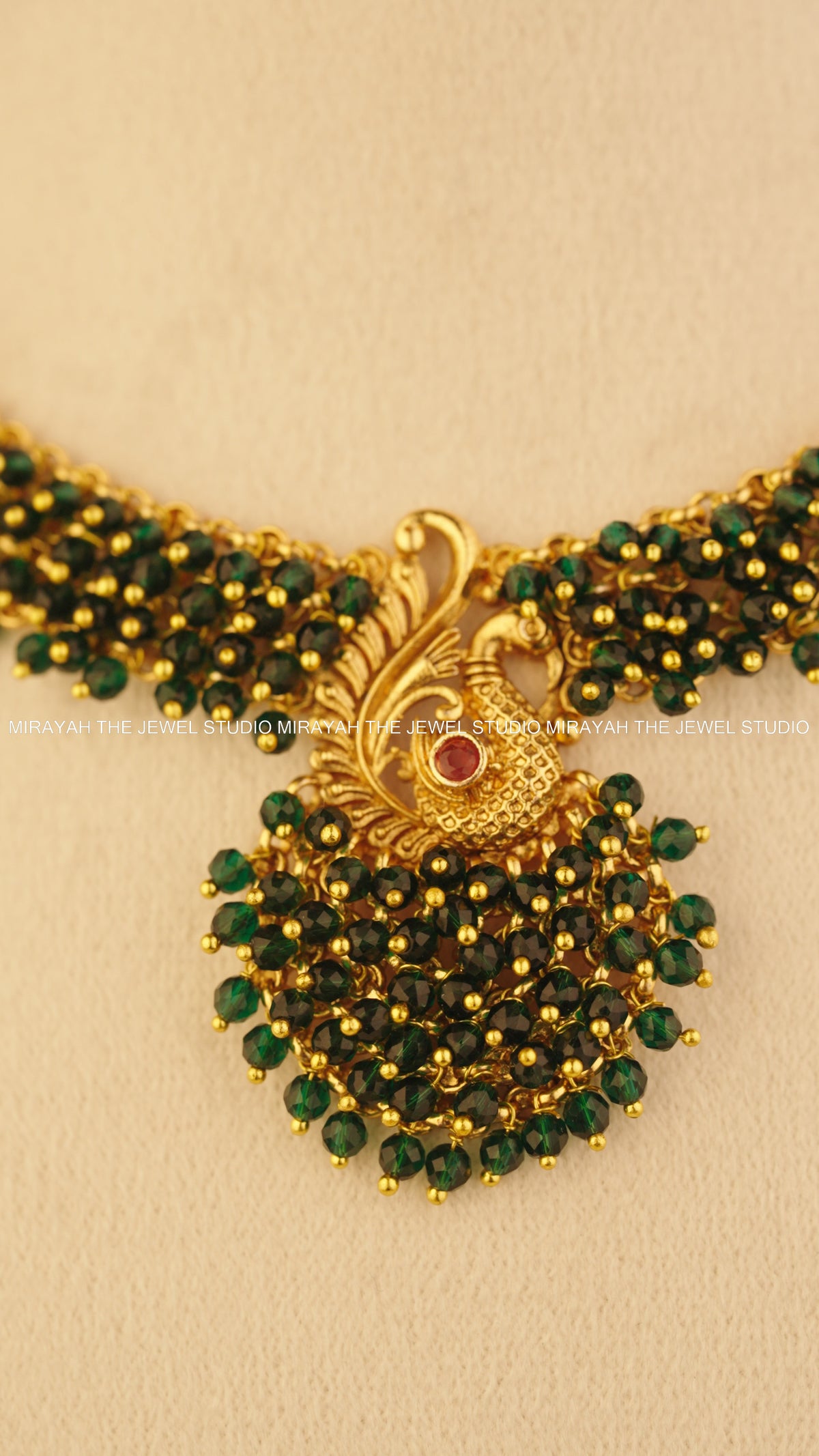 PEARL PEACOCK NECKLACE - GREEN