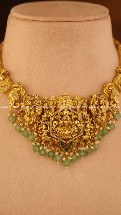 PREMIUM SRI VARNIKA NECKLACE - PASTEL GREEN
