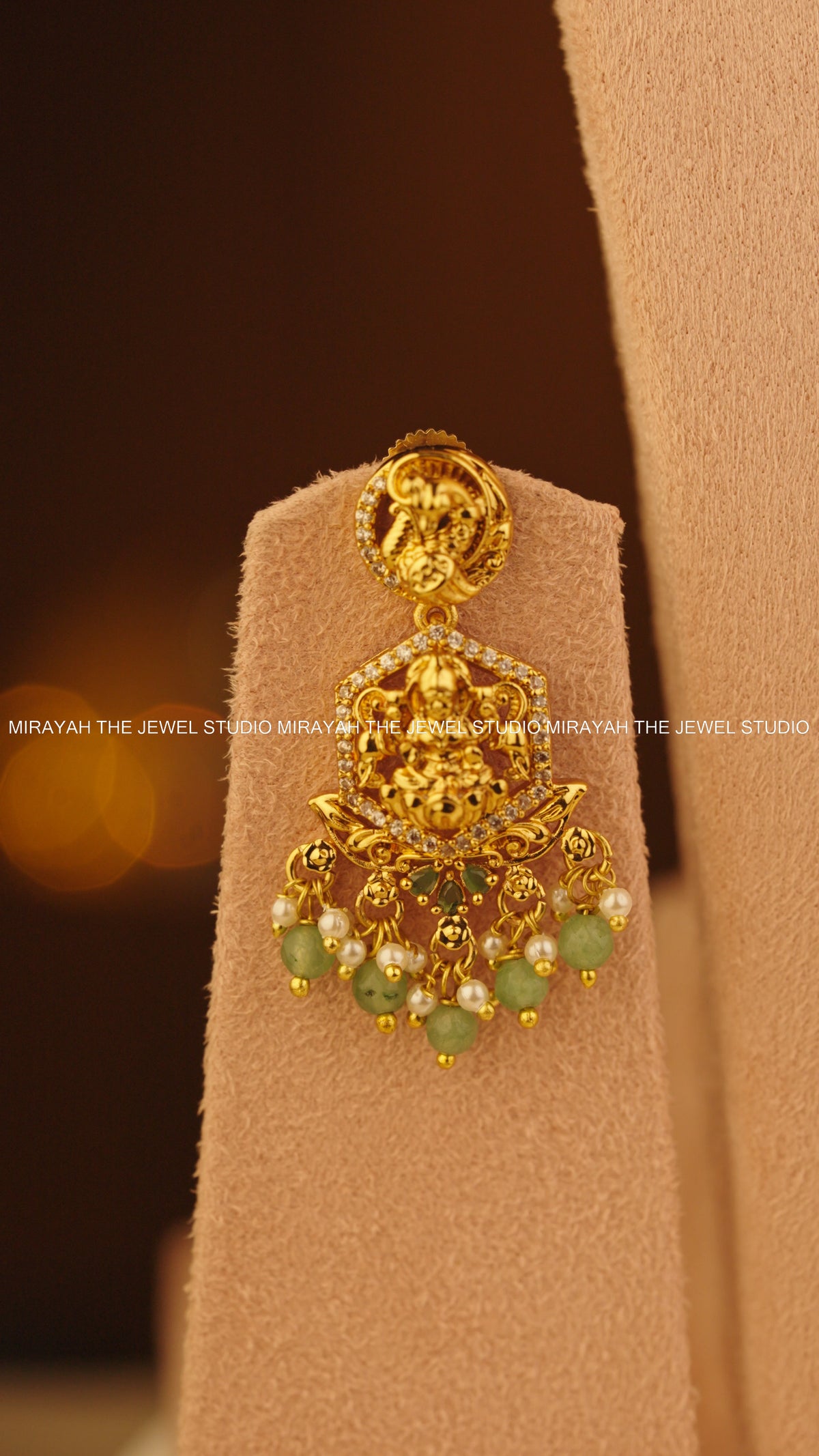 PREMIUM SRI VARNIKA NECKLACE - PASTEL GREEN