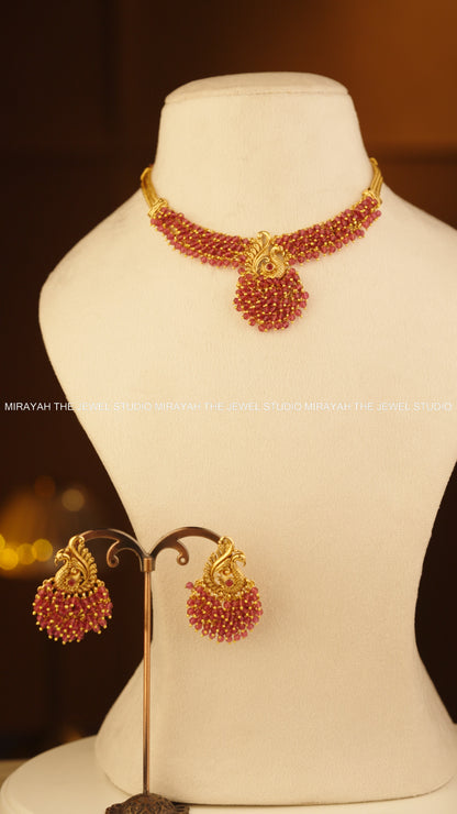 PEARL PEACOCK NECKLACE - RED