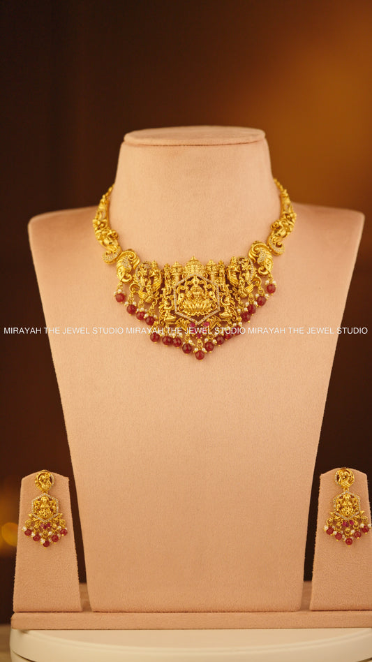PREMIUM SRI VARNIKA NECKLACE - MAROON/RED