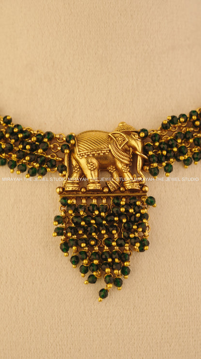 PEARL ELEPHANT NECKLACE - GREEN