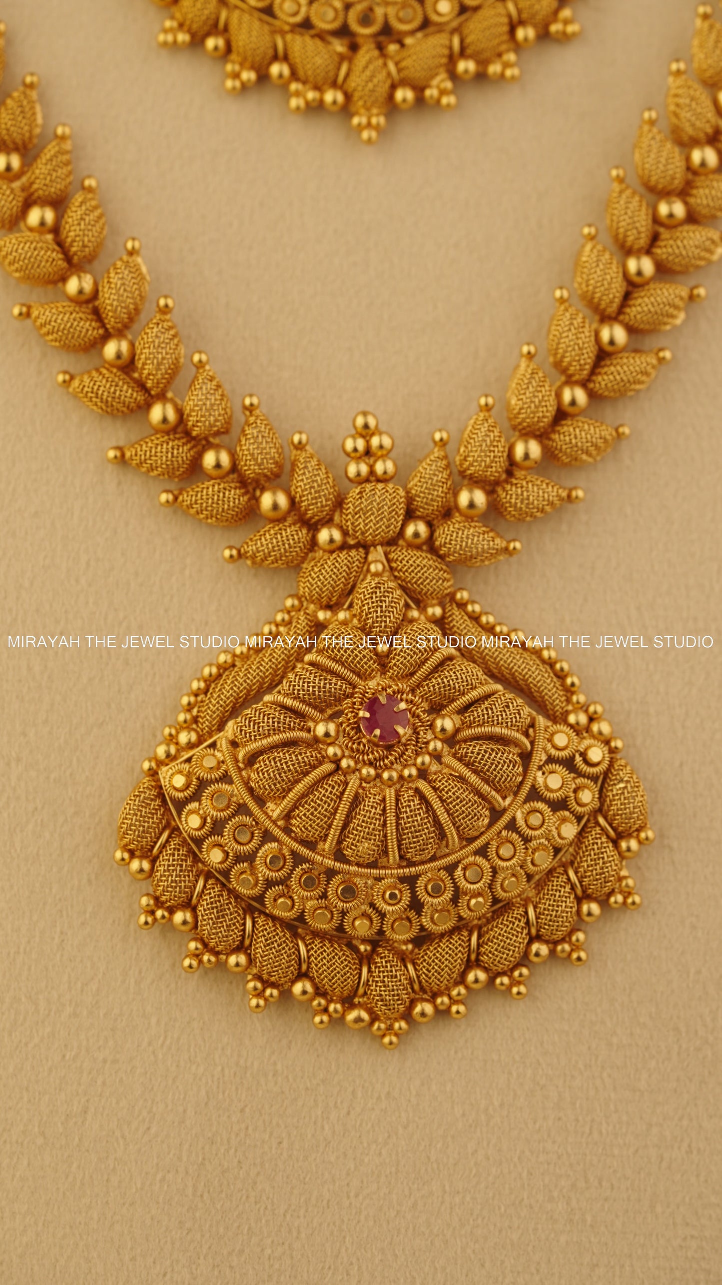 SWARNA PALLAVI COMBO - RUBY