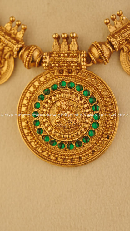SVARNA CHAKRA NECKLACE - GREEN
