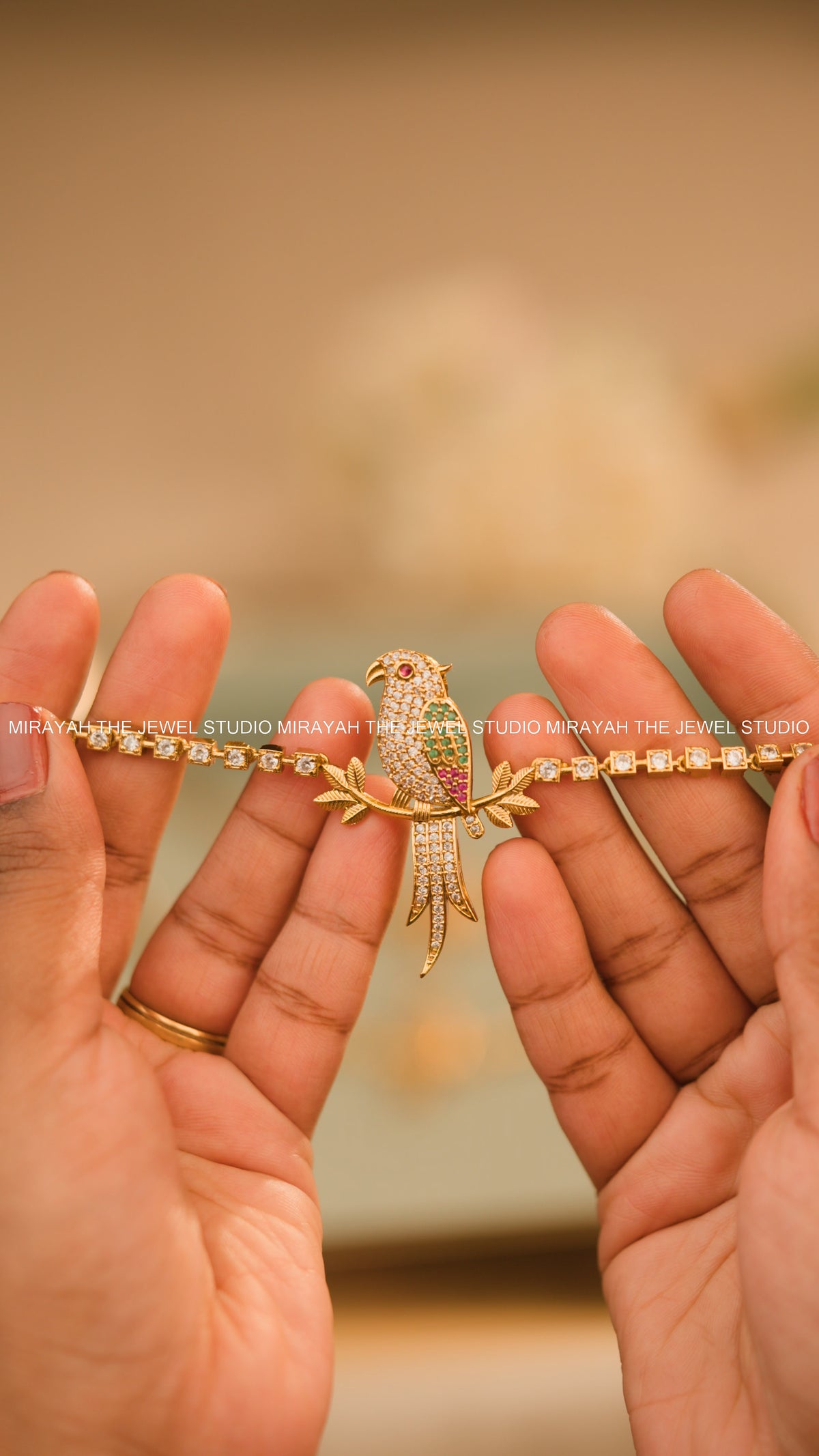 PREMIUM GOLDEN PARROT NECKLACE