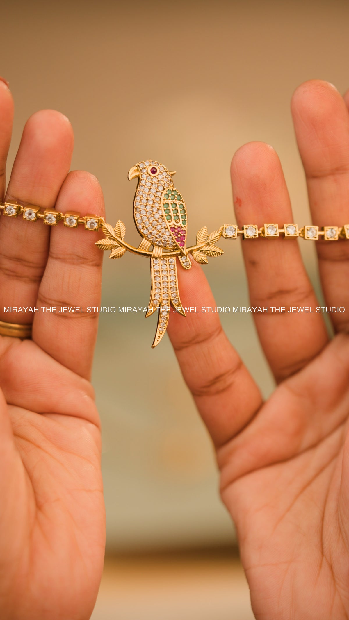 PREMIUM GOLDEN PARROT NECKLACE
