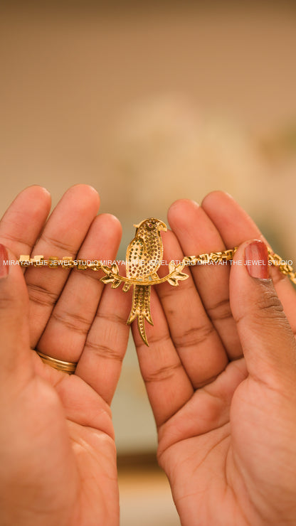 PREMIUM GOLDEN PARROT NECKLACE