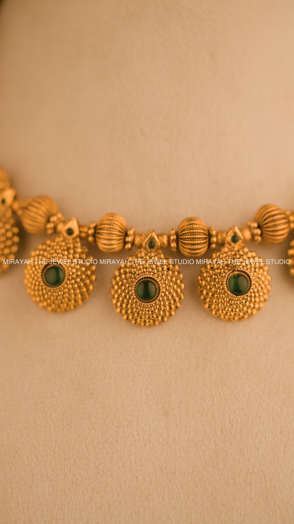 MARAGATHA BLOOM NECKLACE