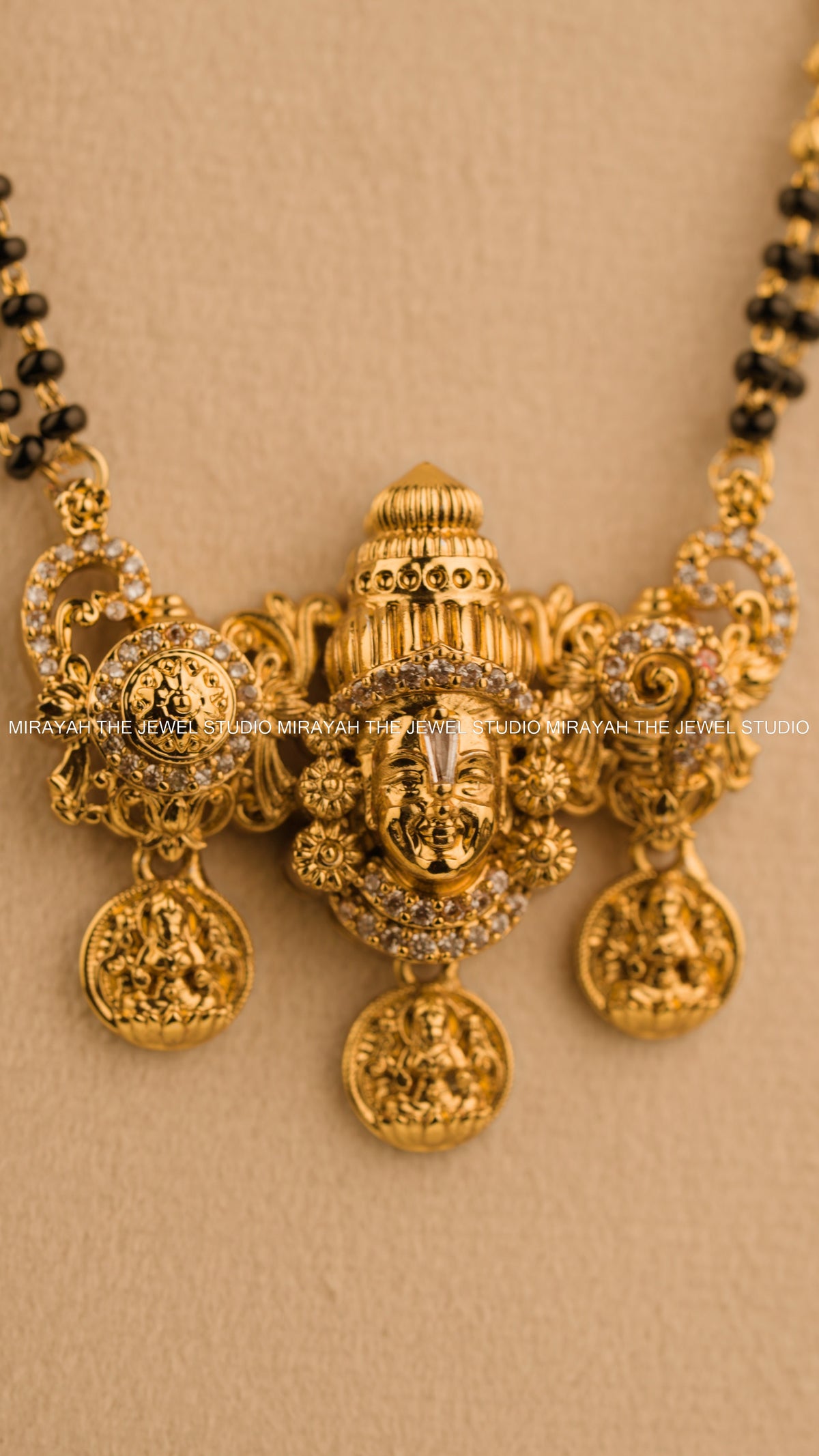BLACK BEAD SRINIVASA HARAM