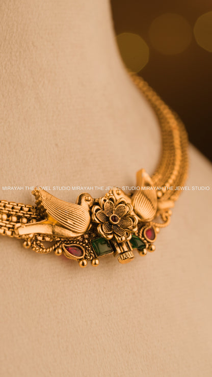 SVARNA PAKSHI NECKLACE (SCREW TYPE)