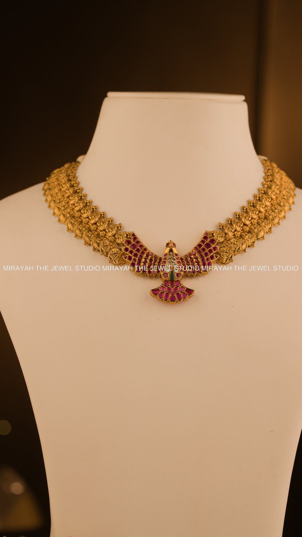 SVARNA GARUDA NECKLACE