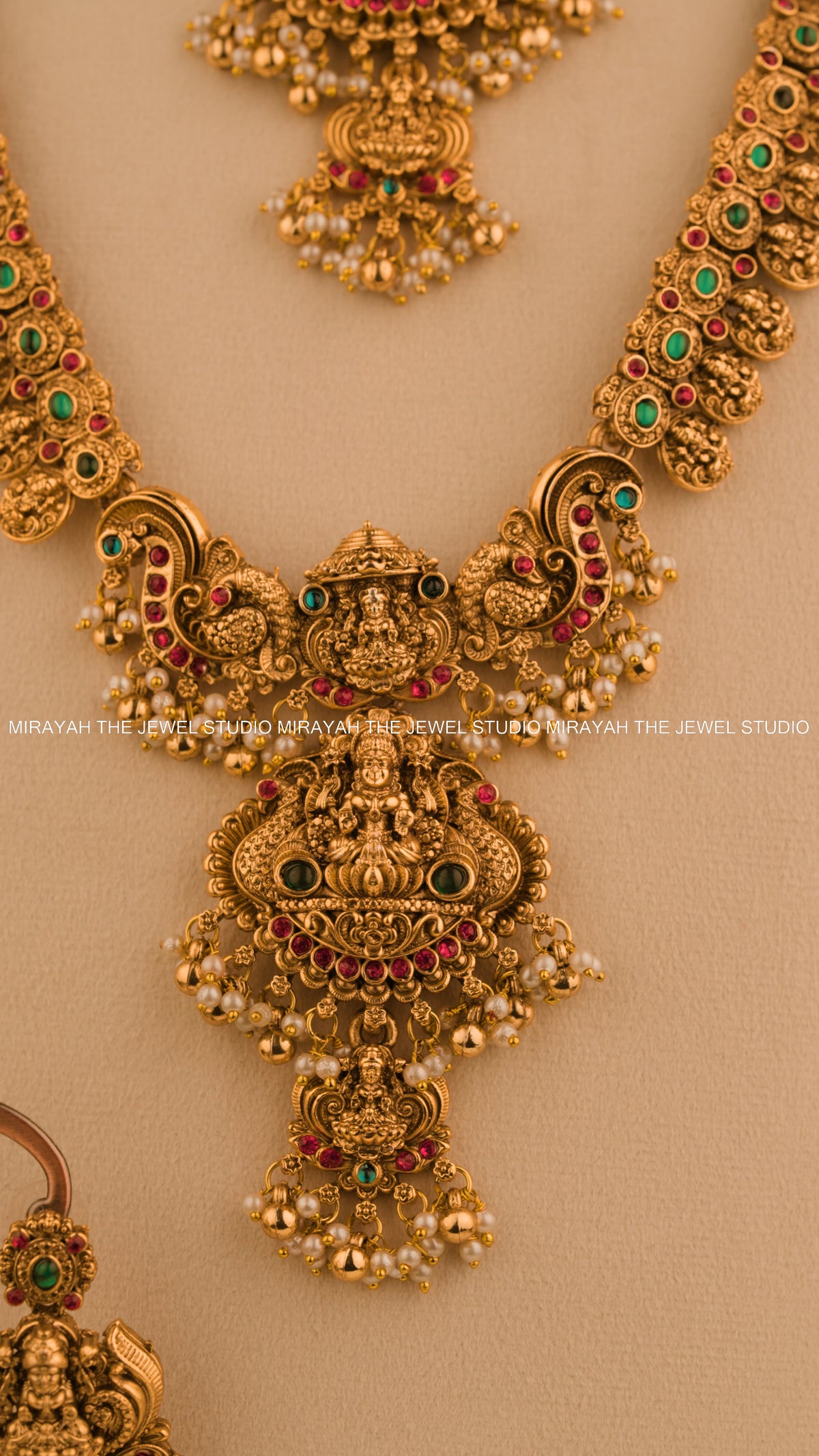 KANAKA VALLI COMBO - GOLD
