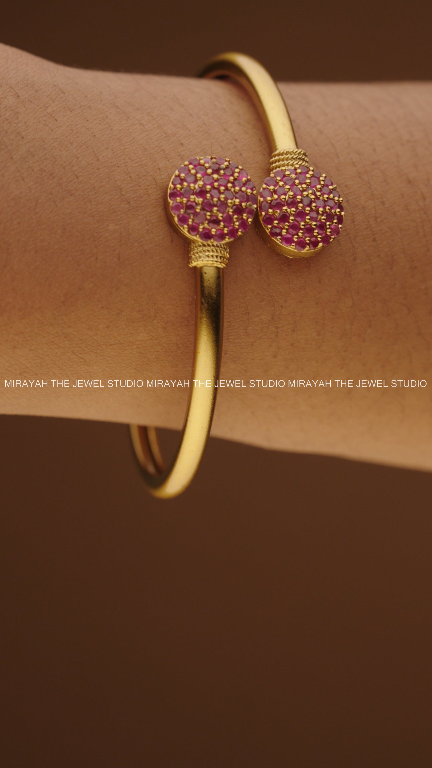 BLOOM STONE BRACELET (FREE SIZE) - PINK