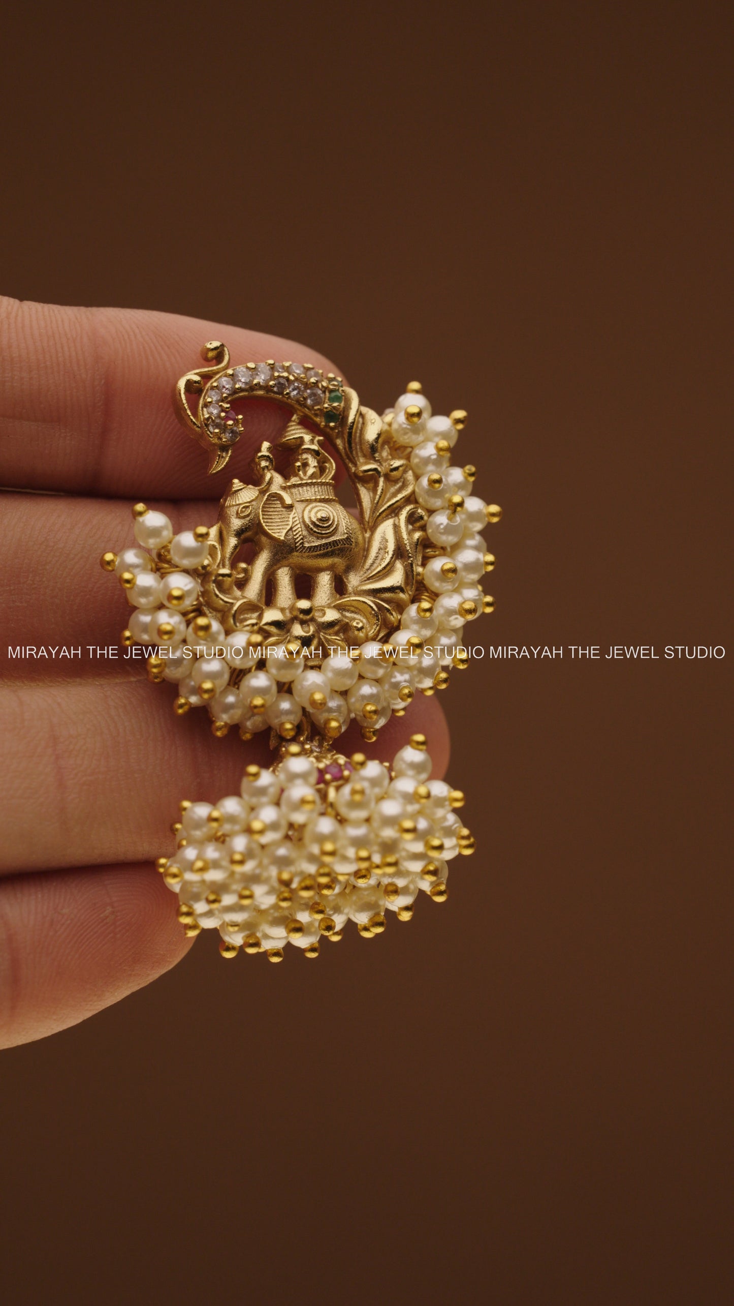 GAJA VASTRA PEARL EARRINGS