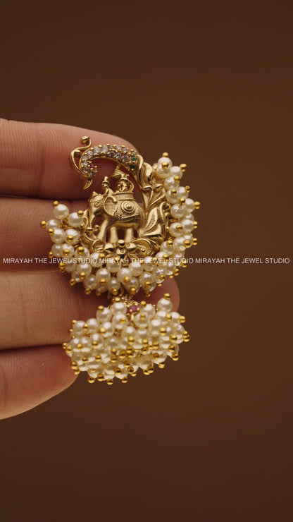 GAJA VASTRA PEARL EARRINGS