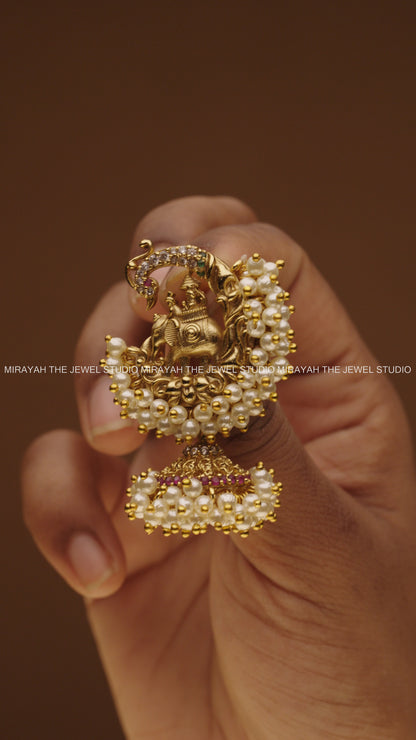 GAJA VASTRA PEARL EARRINGS