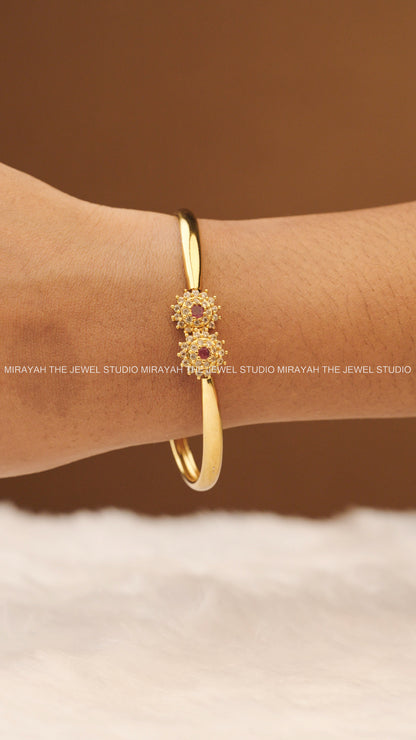 SOFT SPARKLE BRACELET (FREE SIZE) - PINK