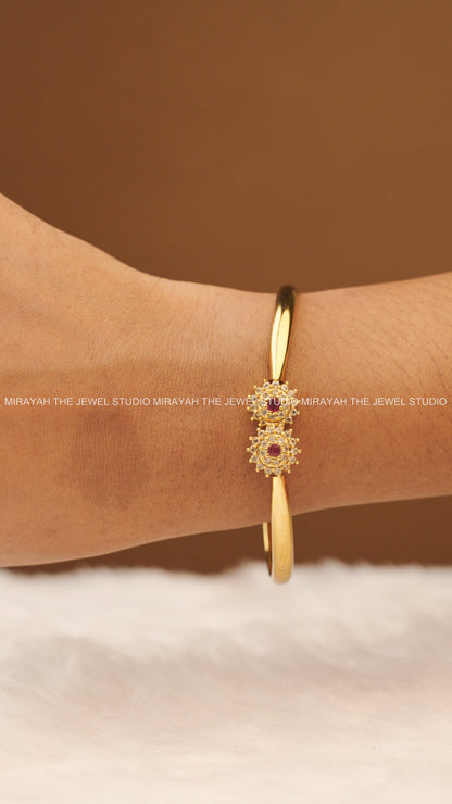 SOFT SPARKLE BRACELET (FREE SIZE) - PINK