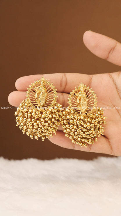 GOLDEN KRISHNA EARRING