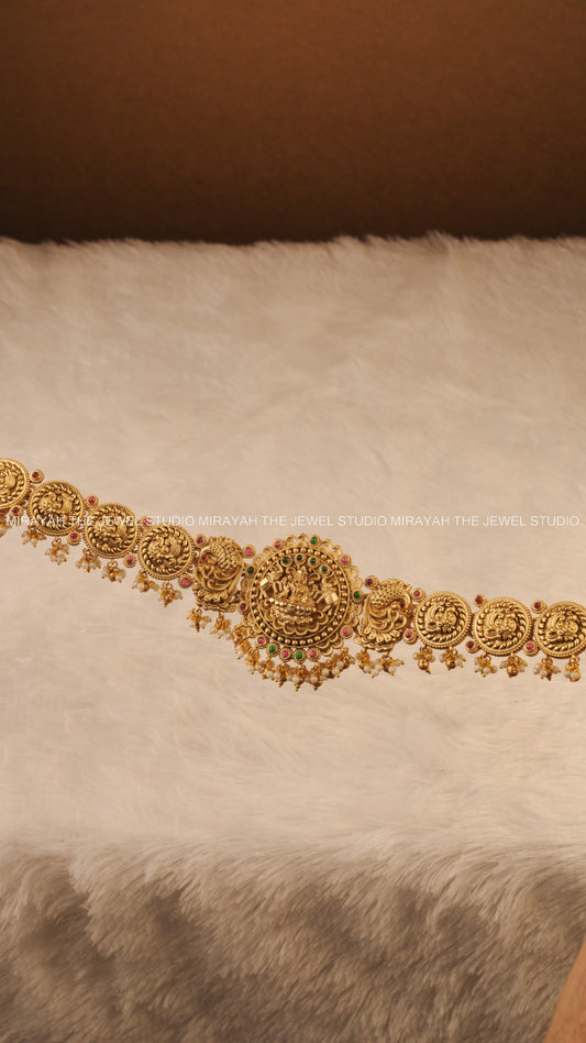SWARNA CHAKRA HIPCHAIN