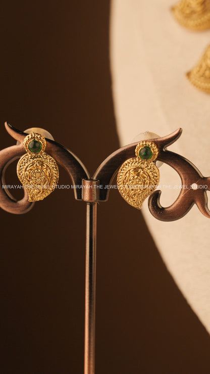 MANGO MUSE NECKLACE - GREEN