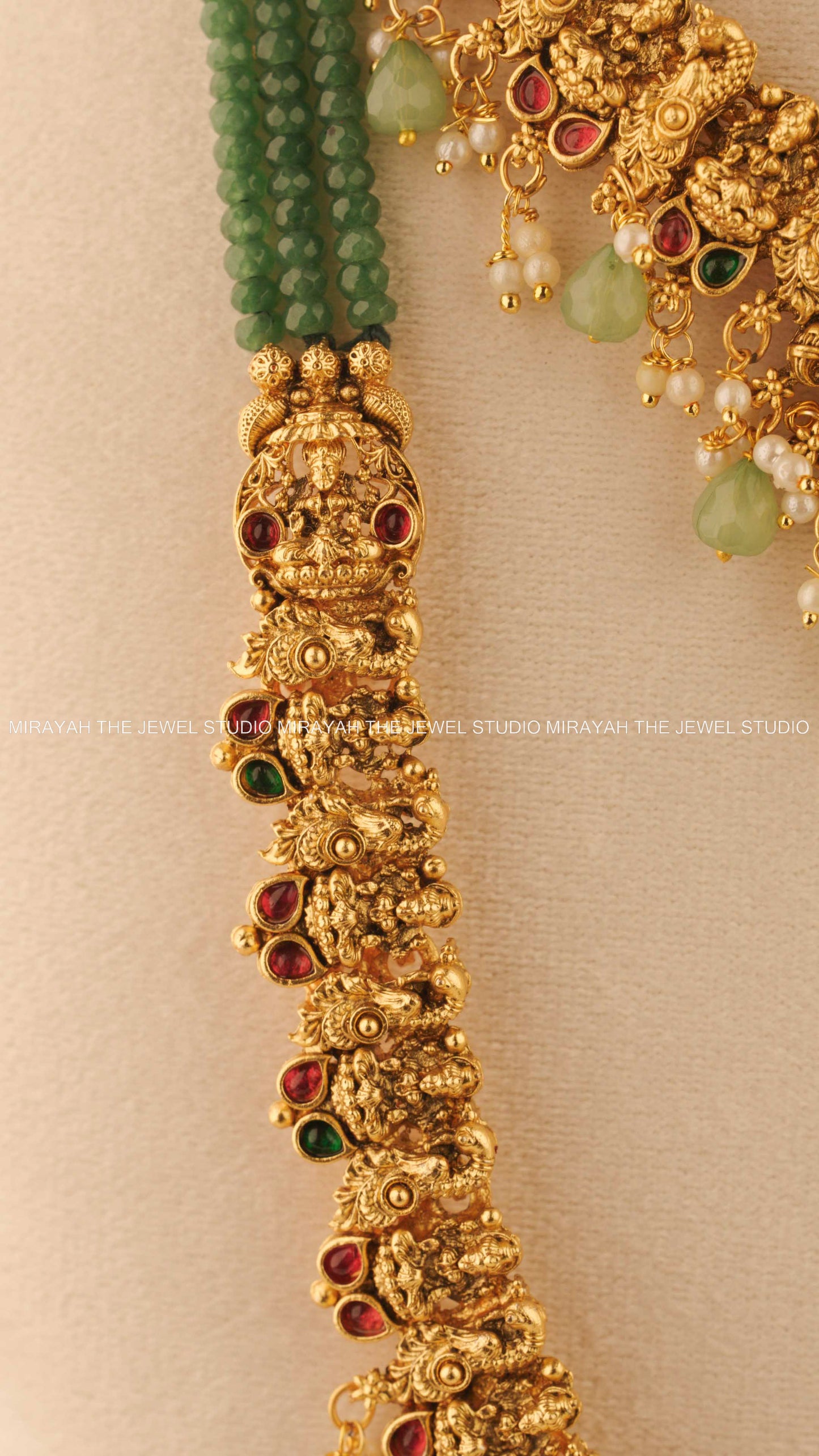 DEVI PADMAVATHI COMBO SET