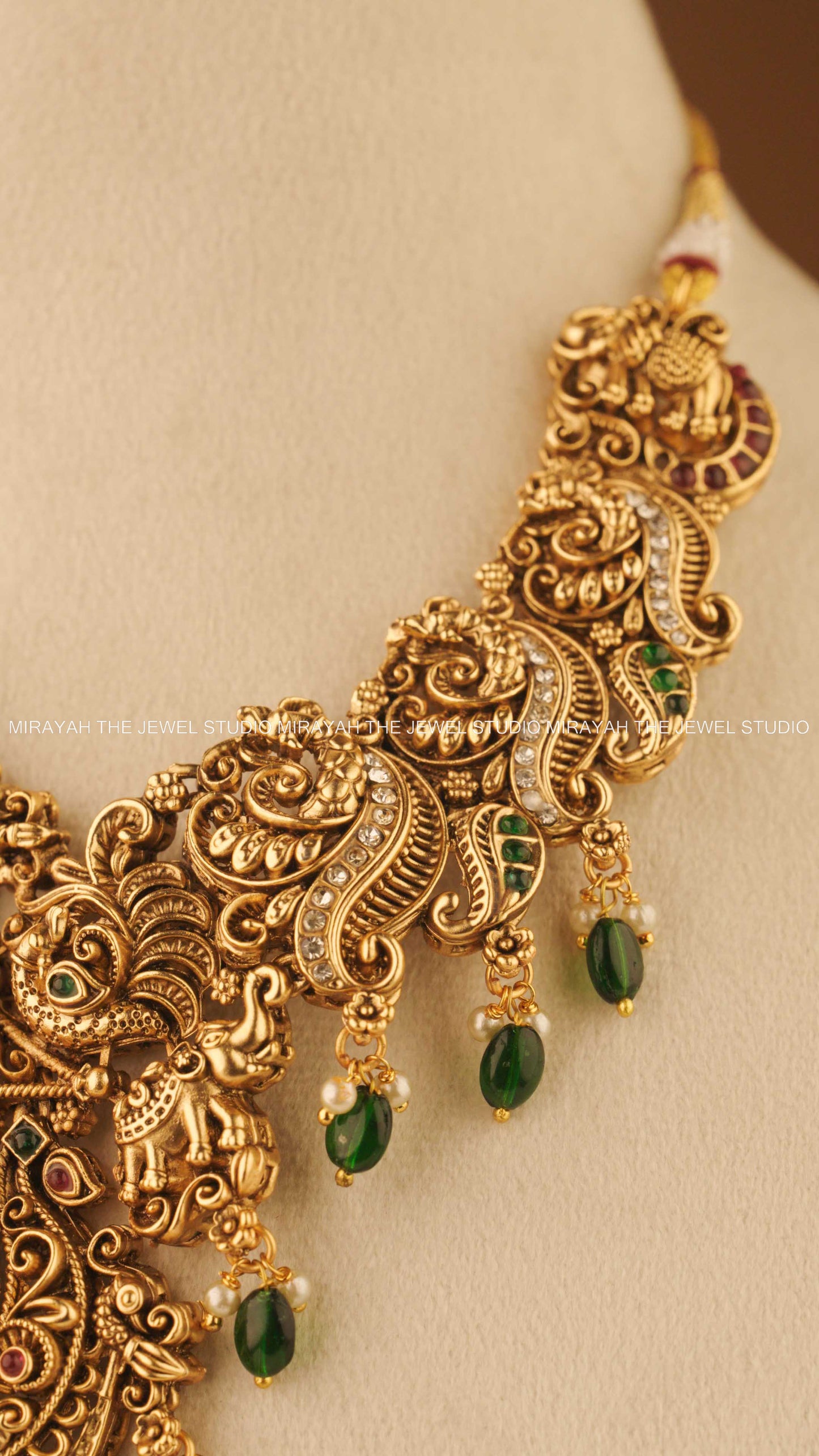 NAKSHATRA TEMPLE GLOW NECKLACE