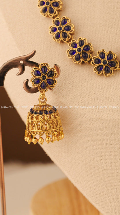 MYSTIC BLOOM NECKLACE - BLUE