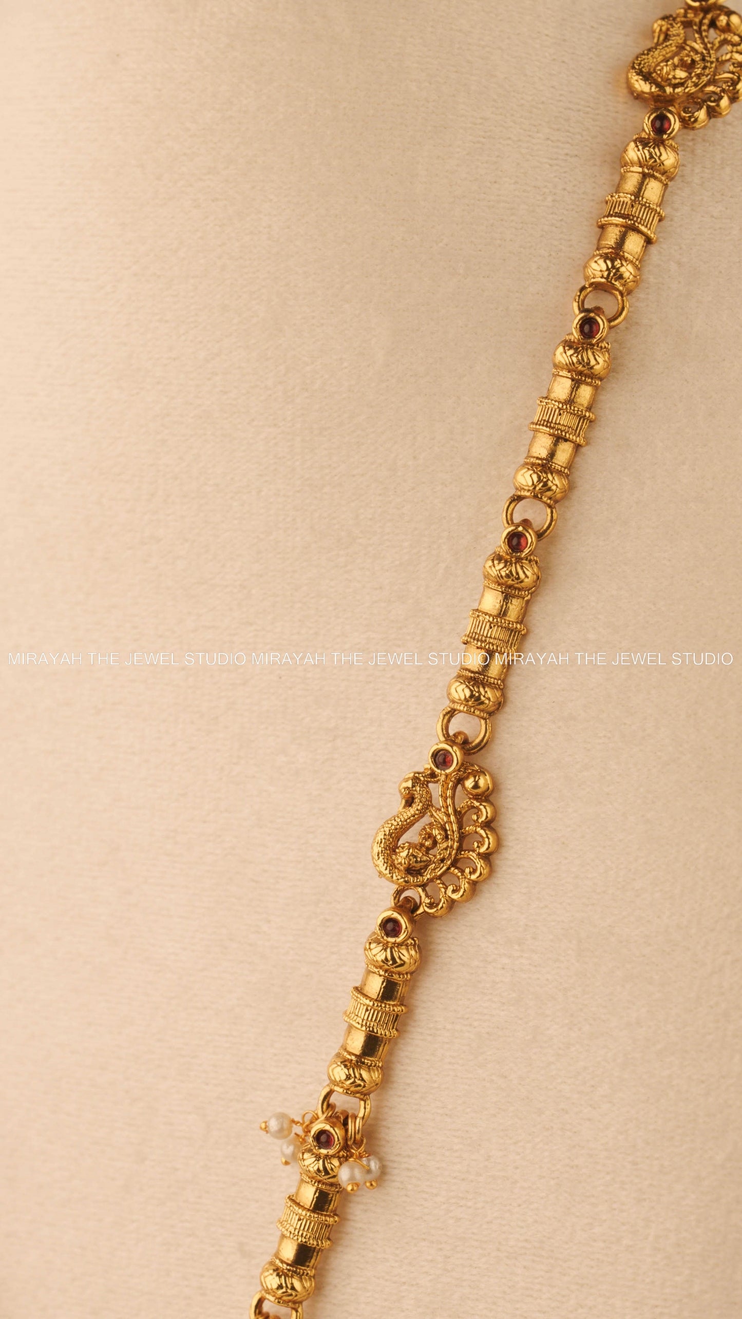 SRI CHAKRA HARAM-RED