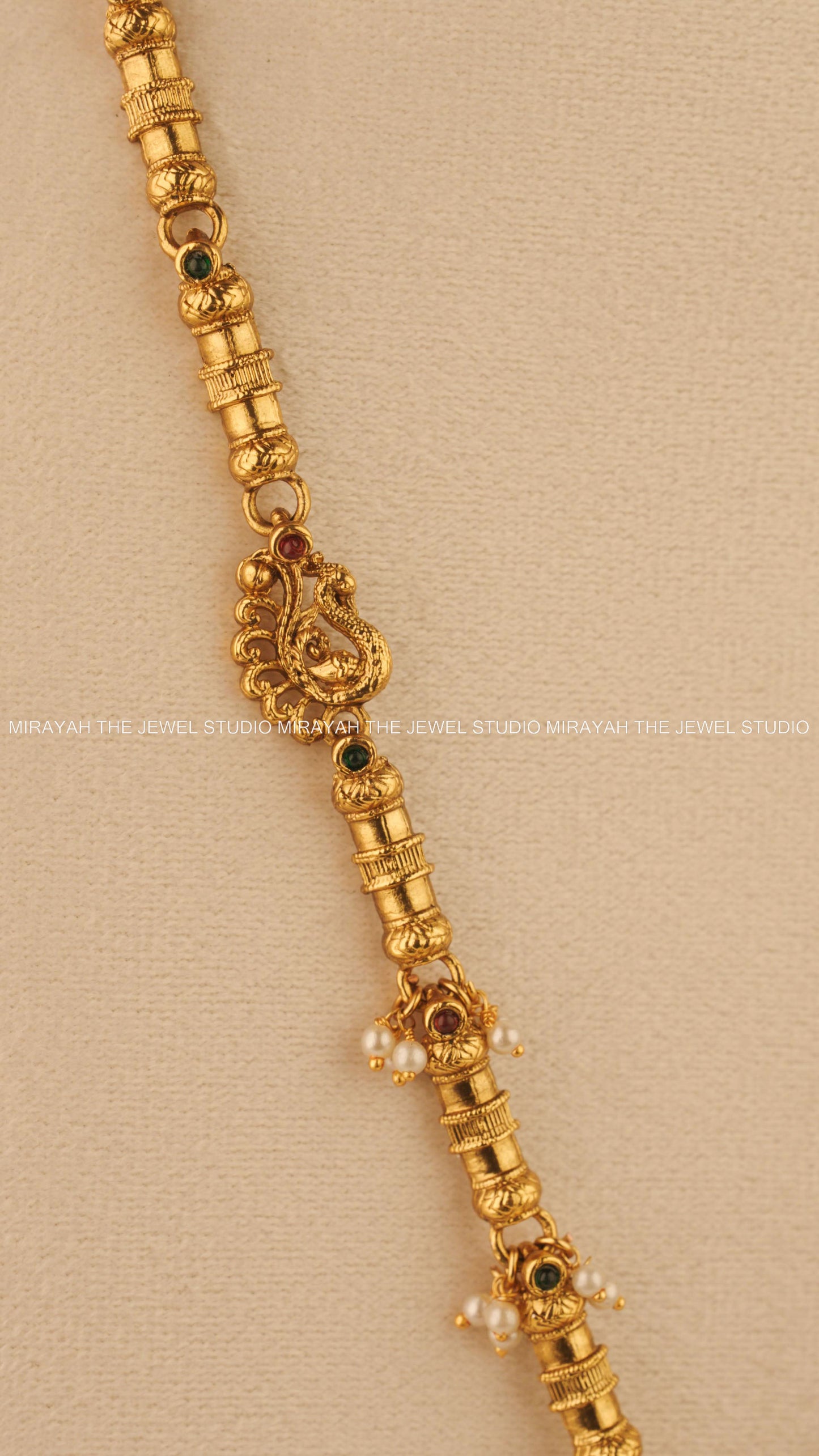 SRI CHAKRA HARAM- RED AND GREEN