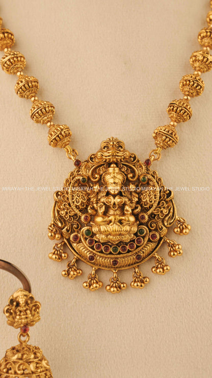 LAKSHMI DIVINE GLOW HARAM