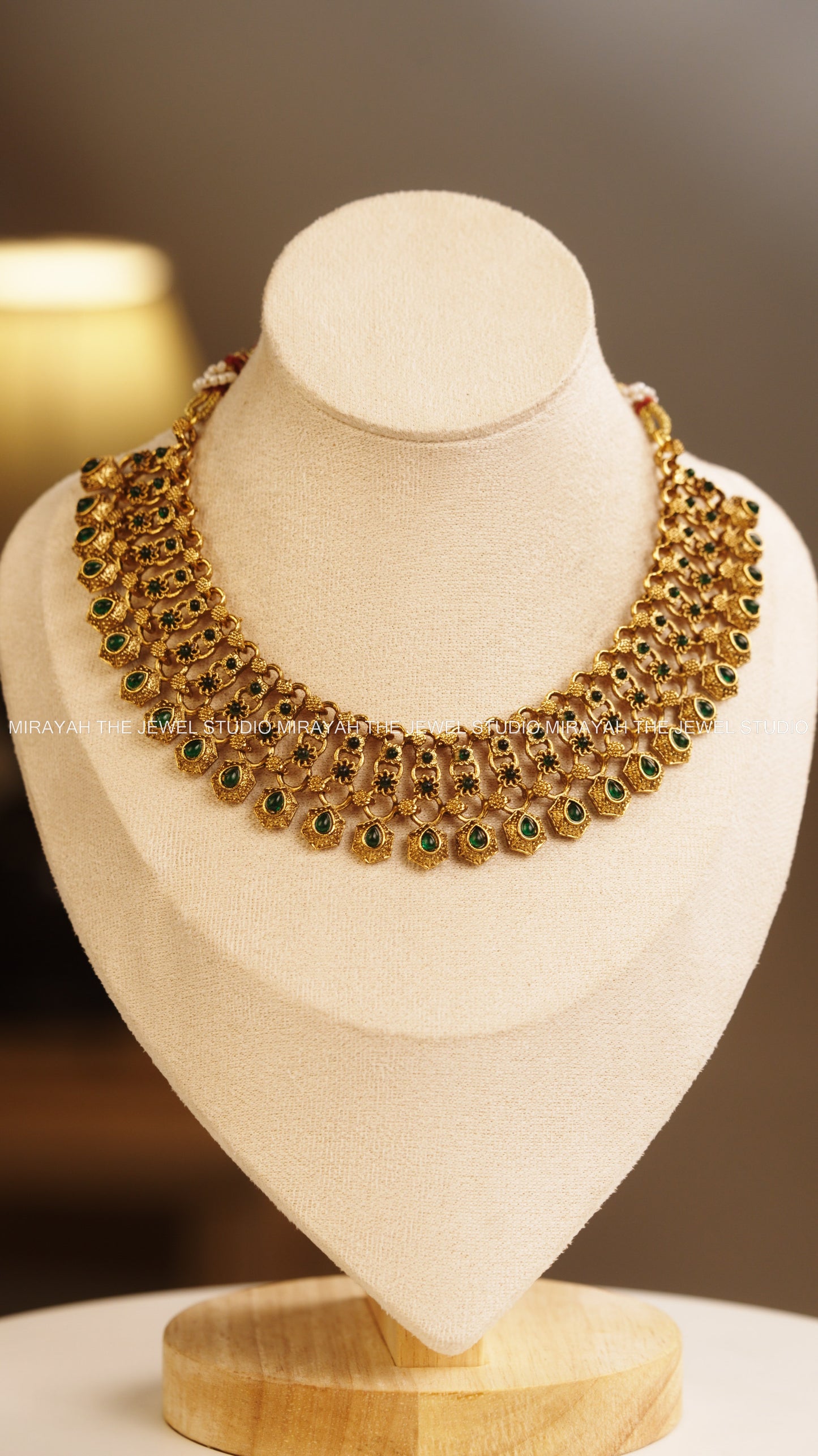 SIMPLE LAYERED GOLD NECKLACE - GREEN