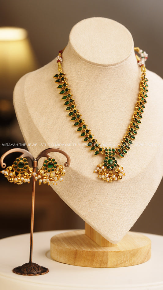 MINIMAL MANGO NRCKLACE - GREEN