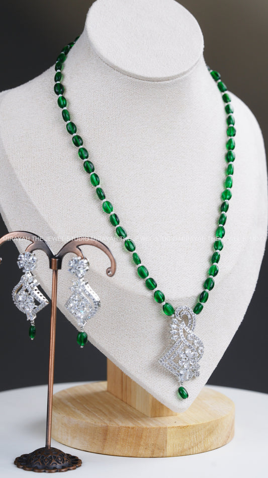 PEARL NECKLACE WITH CZ PENDANT - GREEN