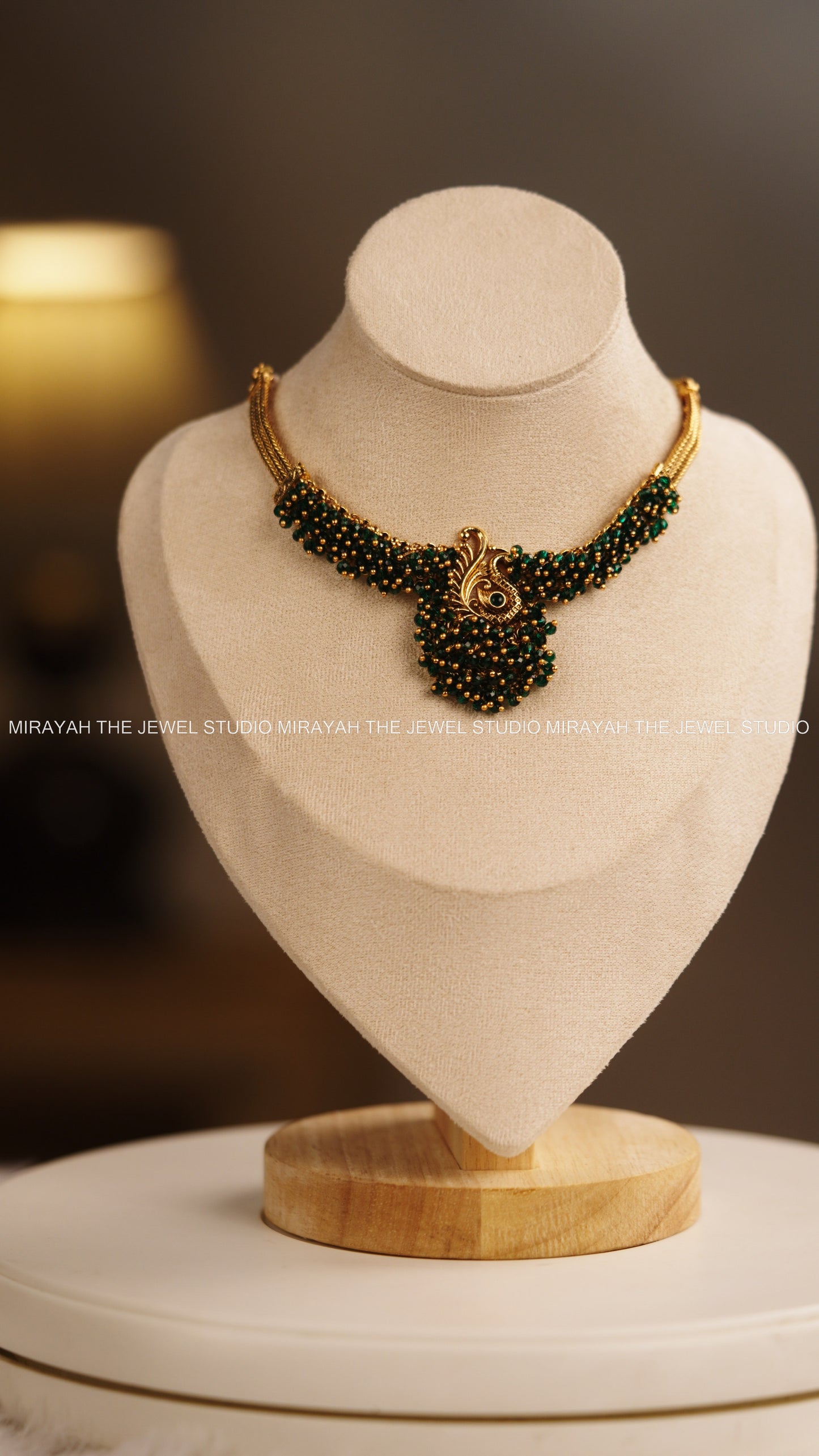 PEARL PEACOCK NECKLACE - GREEN