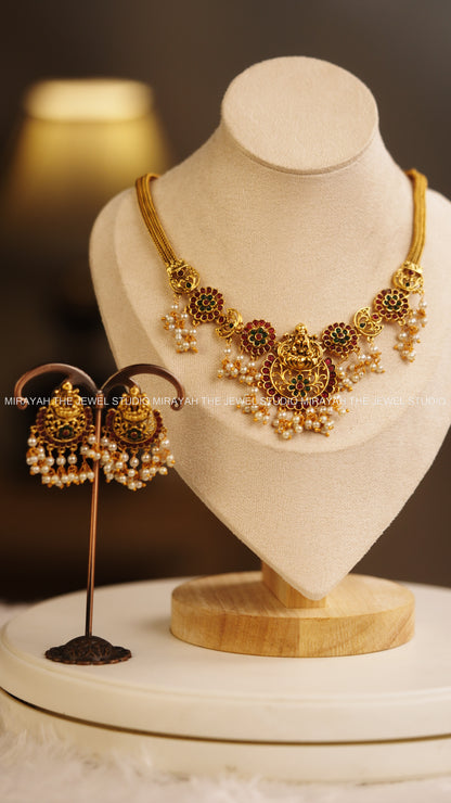 NARAYANI ROUND FLORAL NECKLACE - MULTI